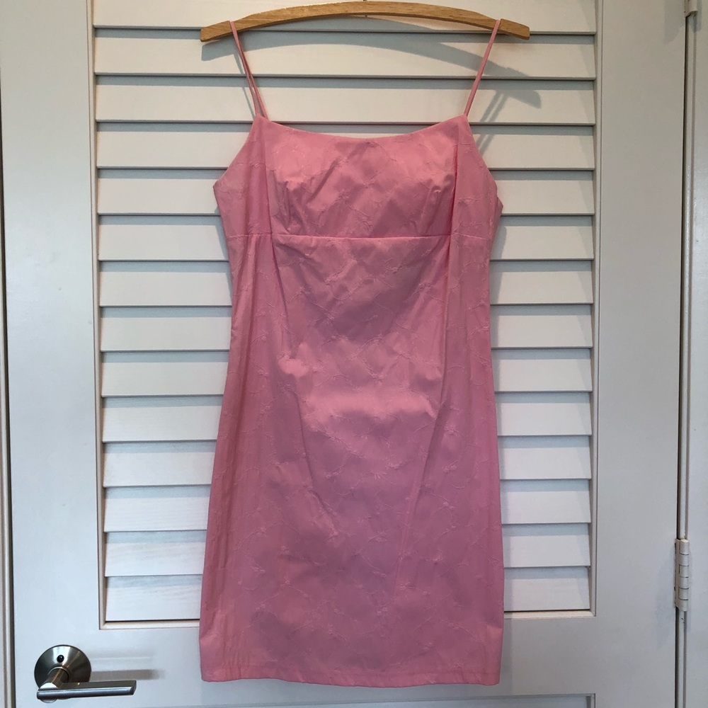 Spaghetti strap short pink dress